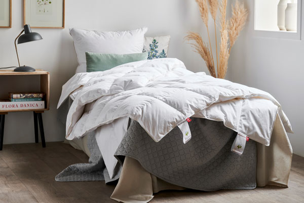 Flora Danica duvets and pillows